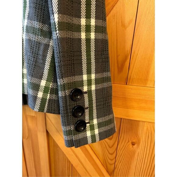 The Limited Faux Fur Collar Plaid Coat Size Medium (0550) - Picture 8 of 9